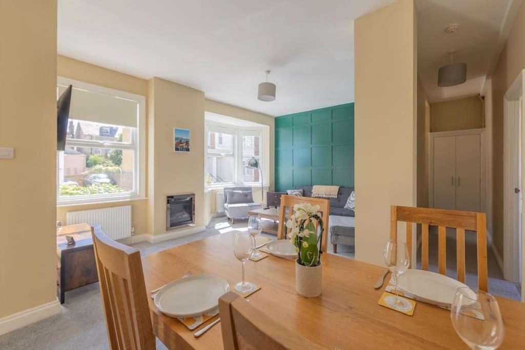 Stylish Beachfront In Historic * Deal
